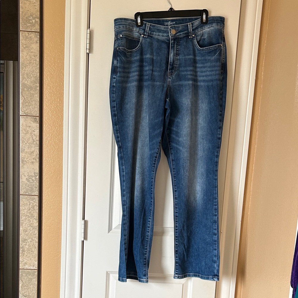 Maurices EverFlex Blue High Rise Curvy Women Demin Jeans